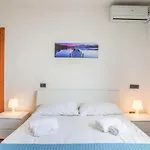 Bari Waterfront Apartment