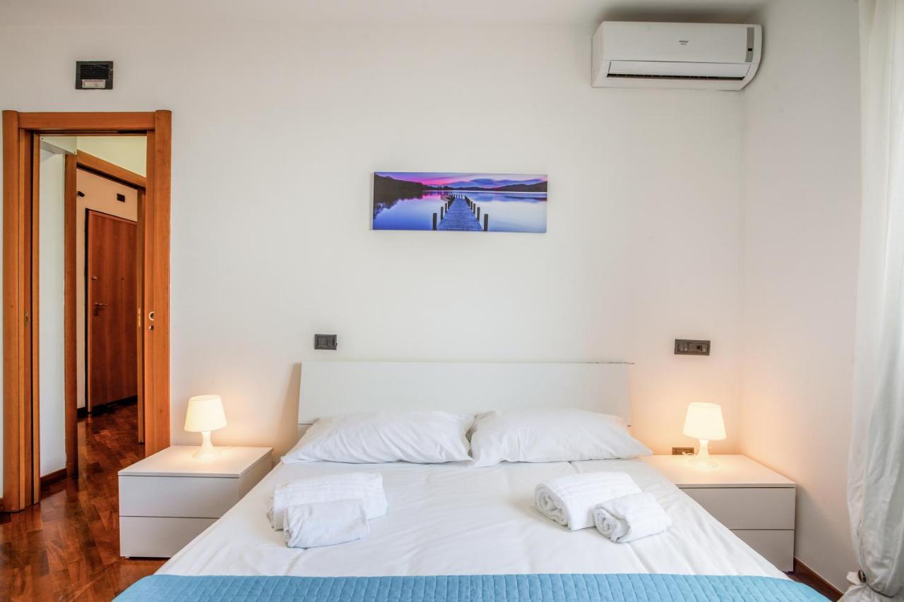 Waterfront Apartament Bari